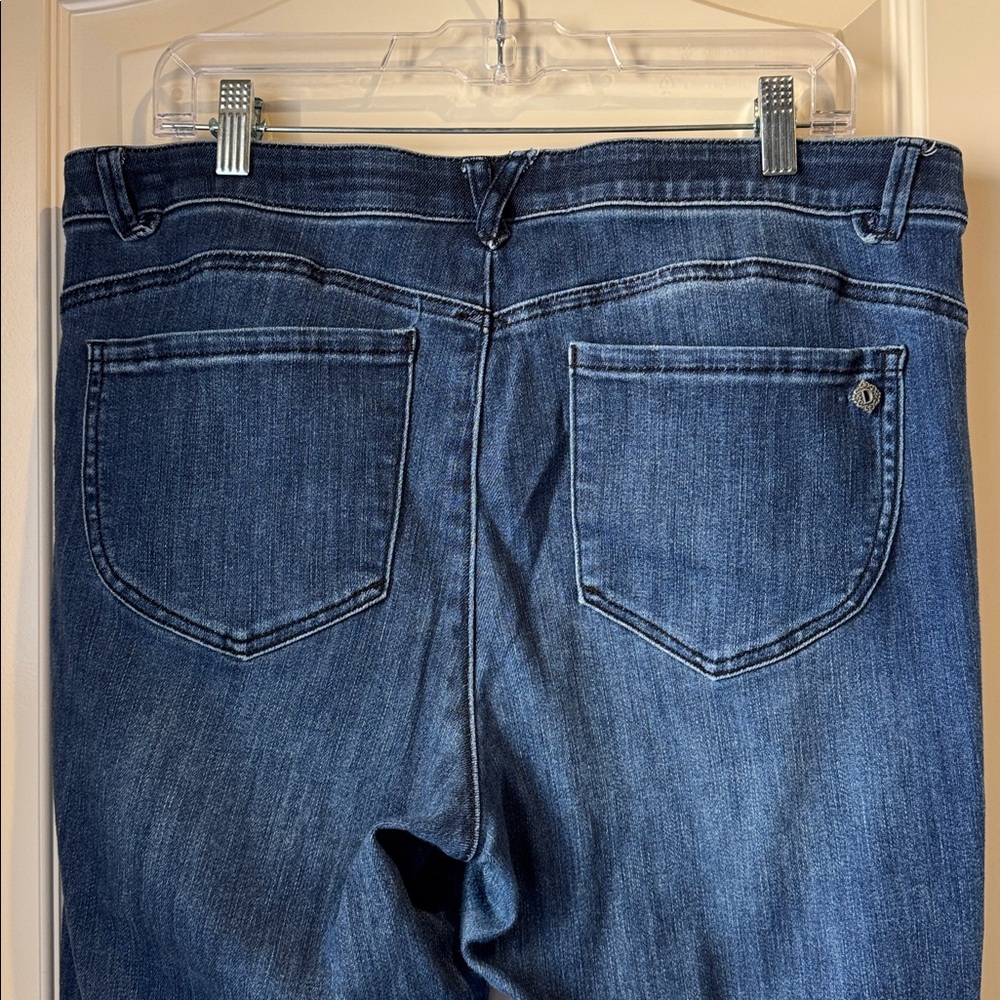 Democracy wide leg Women's Blue Jeans - Picture 6 of 7